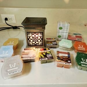 Jane Premium Retired Scentsy Ceramic heater 11 packs wax melts 2 spare Bulbs LOT